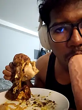 Snapshot of dulcetnukem chatting on October 30, 3:30 am dulcetnukem online show from October 30, 3:30 am