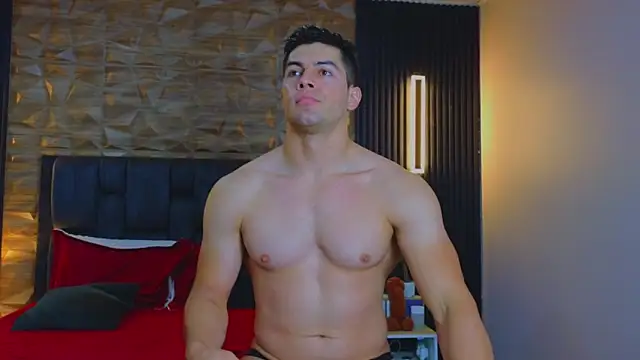 Snapshot of FelipeAndMarcello3 chatting on March 12, 10:39 pm FelipeAndMarcello3 online show from March 12, 10:39 pm