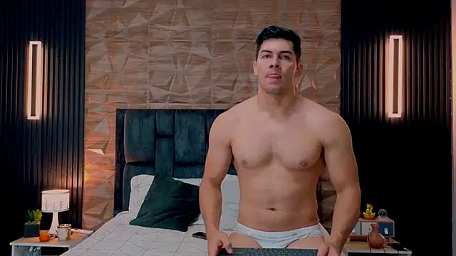 Snapshot of FelipeAndMarcello3 chatting on September 18, 2:19 pm FelipeAndMarcello3 online show from September 18, 2:19 pm