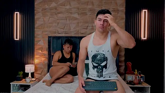 Snapshot of FelipeAndMarcello3 chatting on September 23, 2:09 pm FelipeAndMarcello3 online show from September 23, 2:09 pm