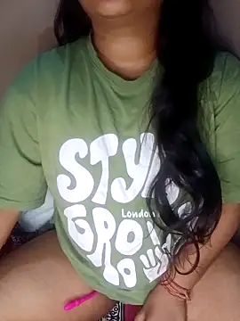 Sweet-Berry online show from February 24, 5:53 pm