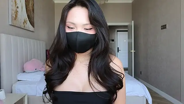 Snapshot of TammiLou chatting on September 12, 8:03 am TammiLou online show from September 12, 8:03 am