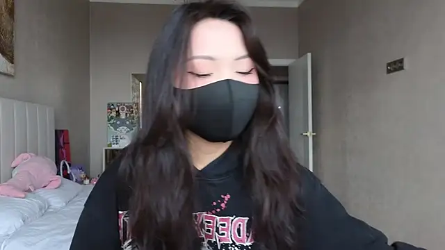 Snapshot of TammiLou chatting on September 17, 6:15 am TammiLou online show from September 17, 6:15 am