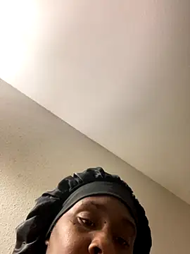 Foreignthababyy online show from September 10, 4:34 am