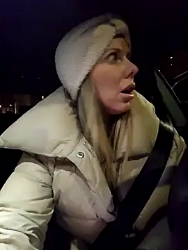 novaforyou1 online show from December 15, 12:18 am