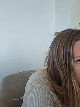 novaforyou1 online show from March 14, 9:14 am