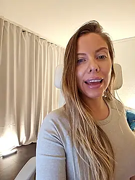 novaforyou1 online show from October 12, 1:21 pm