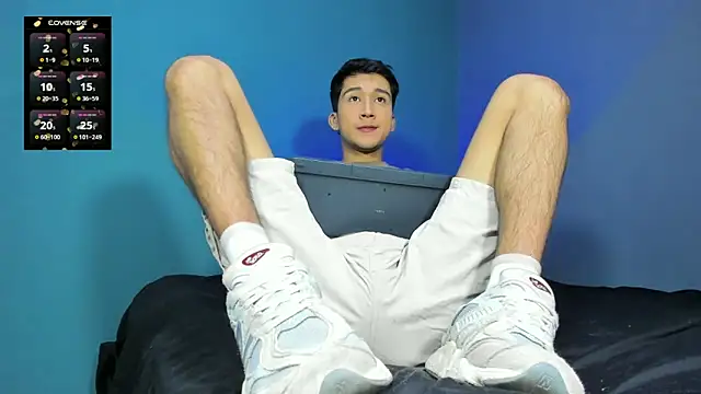 tom Howard online show from December 13, 12:53 am