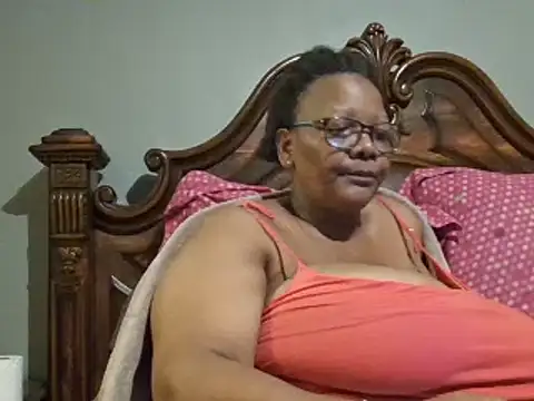 Snapshot of SEXYBOOBSNASS chatting on March 16, 8:11 pm SEXYBOOBSNASS online show from March 16, 8:11 pm