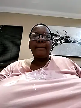 Snapshot of SEXYBOOBSNASS chatting on September 21, 4:30 pm SEXYBOOBSNASS online show from September 21, 4:30 pm