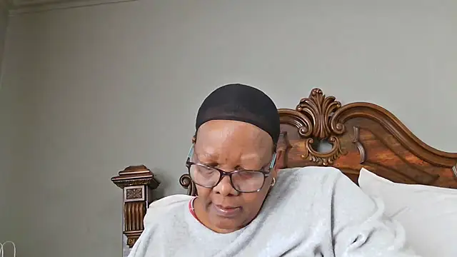 Snapshot of SEXYBOOBSNASS chatting on October 1, 7:58 am SEXYBOOBSNASS online show from October 1, 7:58 am