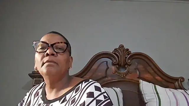 Snapshot of SEXYBOOBSNASS chatting on November 21, 3:49 am SEXYBOOBSNASS online show from November 21, 3:49 am