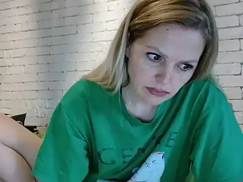 Angel girllovemy online show from September 8, 3:33 pm