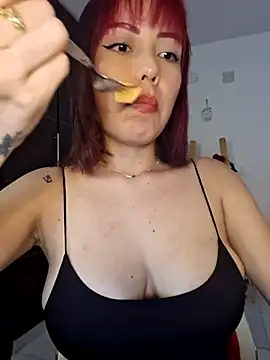 Snapshot of AiledSC chatting on March 13, 10:21 pm AiledSC online show from March 13, 10:21 pm