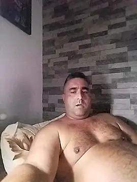 ADRIAN ADI40 online show from October 15, 12:16 pm