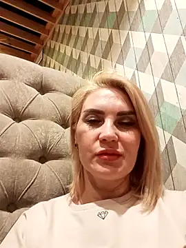 JennyOMay online show from February 12, 4:54 am