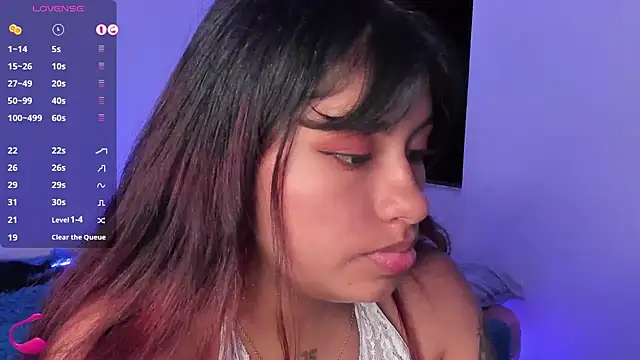 ChantalPetit online show from January 23, 1:08 am