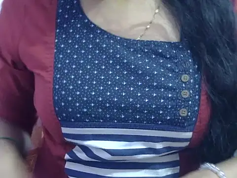 Your wild Dia online show from December 15, 4:39 am