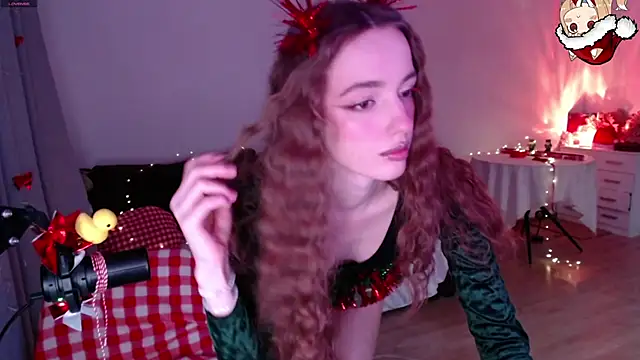 Weeissy online show from December 25, 7:24 pm