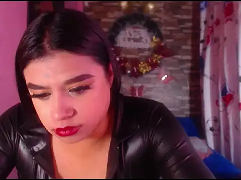 Snapshot of katrinawillff chatting on January 5, 4:38 pm katrinawillff online show from January 5, 4:38 pm