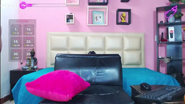 sharoll nasty online show from October 24, 7:27 am