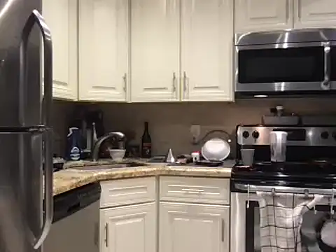 BigGuyMuscle online show from February 23, 7:11 am