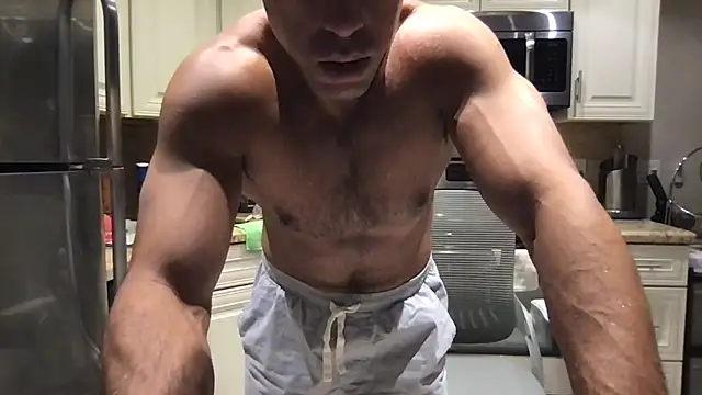 BigGuyMuscle online show from November 7, 8:58 am