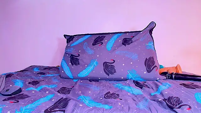 alexaa walker online show from February 24, 2:58 pm