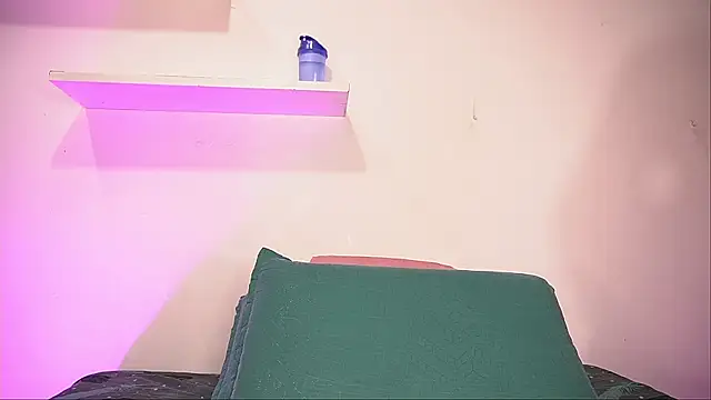 alexaa walker online show from September 17, 11:56 am