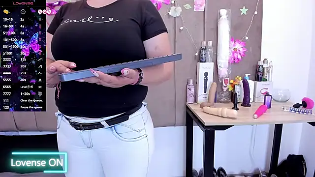 Zaly mature online show from September 13, 2:00 am