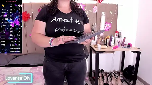 Zaly mature online show from September 18, 9:17 pm