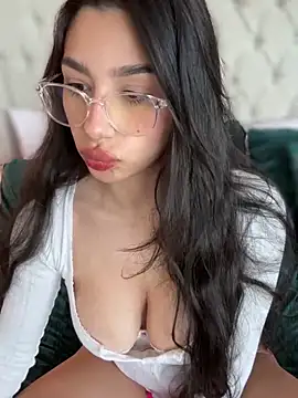 LoveLillyy online show from January 21, 8:11 pm