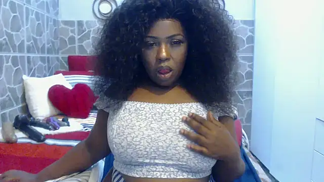 THREEHOLESPLEASURE99 online show from February 28, 10:39 pm