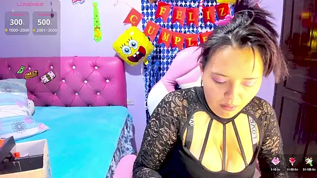 Snapshot of crissn0707 chatting on March 15, 10:35 am crissn0707 online show from March 15, 10:35 am