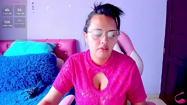 Snapshot of crissn0707 chatting on September 18, 12:29 pm crissn0707 online show from September 18, 12:29 pm