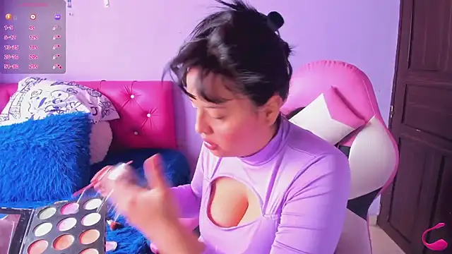 Snapshot of crissn0707 chatting on November 20, 11:54 am crissn0707 online show from November 20, 11:54 am