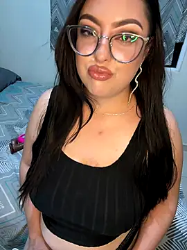 MileyGia online show from November 8, 1:06 am