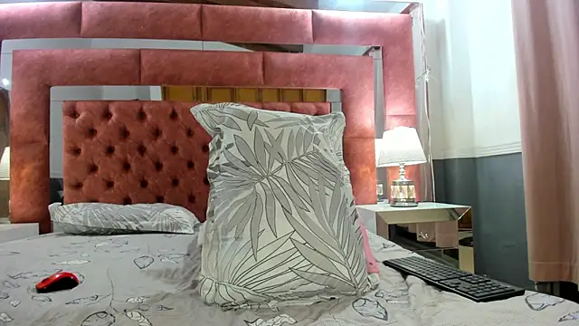 briana wonder69xxx online show from March 4, 4:27 am