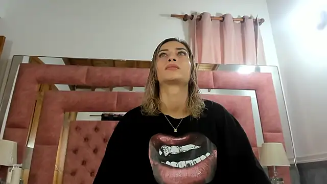 briana wonder69xxx online show from October 3, 3:53 pm