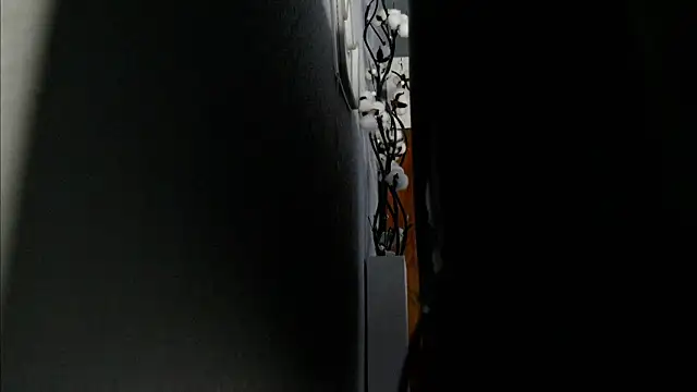 MrsTenderBeast online show from March 1, 5:27 pm