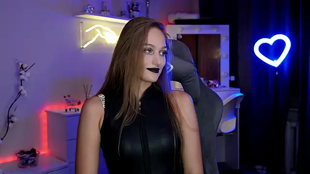 MrsTenderBeast online show from October 5, 6:28 pm