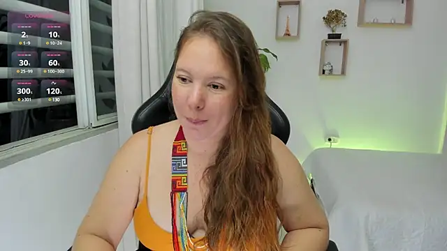 Snapshot of tamy_shine87 chatting on January 2, 11:06 pm tamy shine87 online show from January 2, 11:06 pm