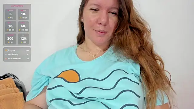 Snapshot of tamy_shine87 chatting on January 9, 3:47 am tamy shine87 online show from January 9, 3:47 am