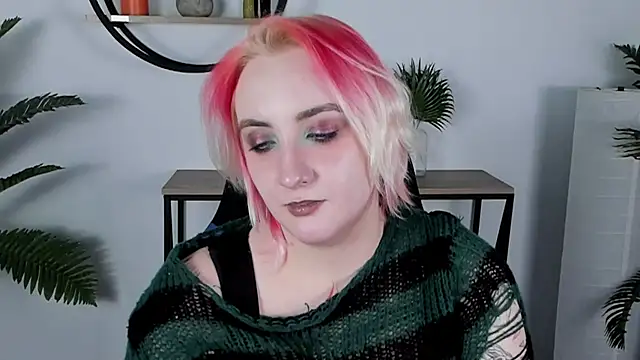 Snapshot of AsheLucker chatting on January 30, 2:49 am AsheLucker online show from January 30, 2:49 am