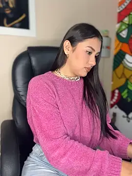 Snapshot of Ambar_pe_ chatting on December 23, 2:35 am Ambar pe online show from December 23, 2:35 am