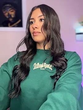 Snapshot of Ambar_pe_ chatting on December 29, 5:53 am Ambar pe online show from December 29, 5:53 am