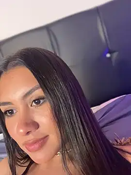 Snapshot of Ambar_pe_ chatting on January 19, 7:58 pm Ambar pe online show from January 19, 7:58 pm