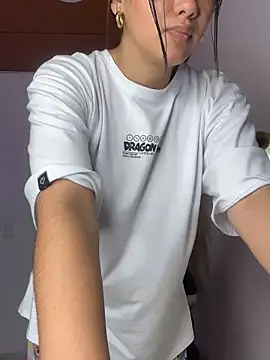 Snapshot of Ambar_pe_ chatting on March 15, 5:19 am Ambar pe online show from March 15, 5:19 am