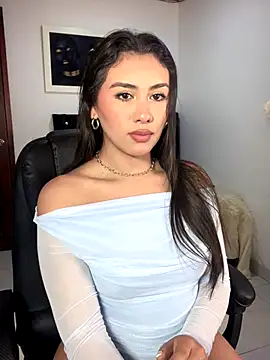 Snapshot of Ambar_pe_ chatting on November 19, 2:33 am Ambar pe online show from November 19, 2:33 am