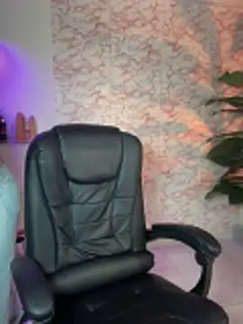 Snapshot of Ambar_pe_ chatting on November 22, 3:27 am Ambar pe online show from November 22, 3:27 am